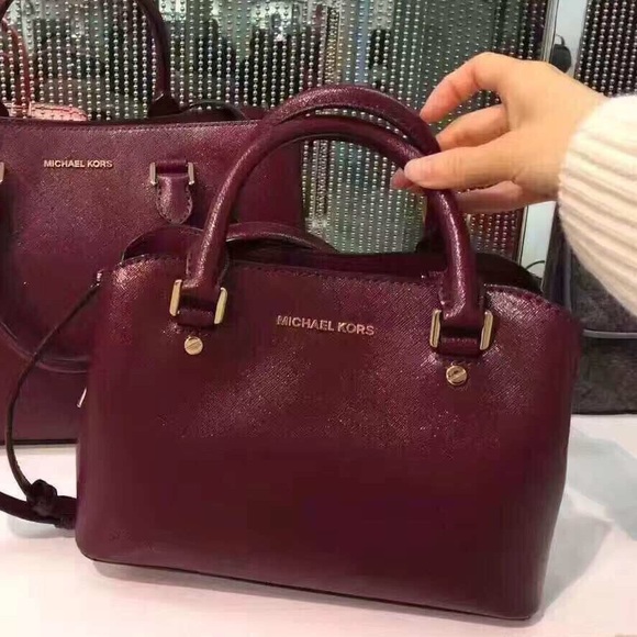 Michael Kors Savannah Small Satchel NWT crossbody - Picture 2 of 10